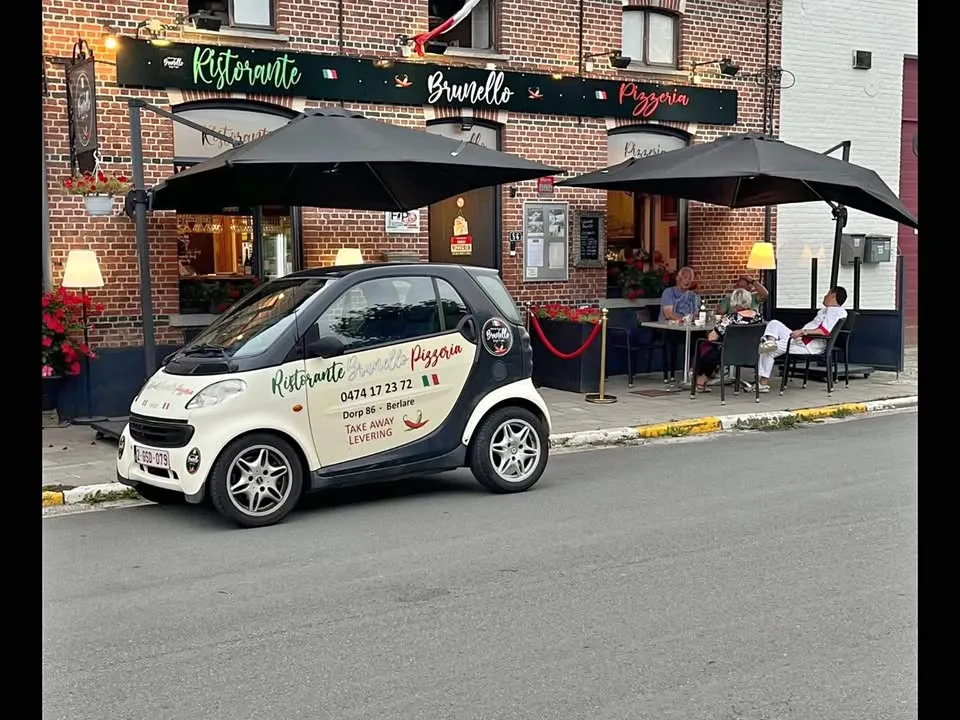 Italiaans Restaurant met Ruim Terras en Woonst in Berlare