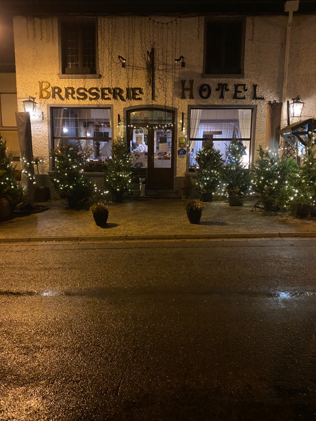 Hotel-Restaurant Spa | Instapklaar | Gegeerde toeristische locatie — foto 1