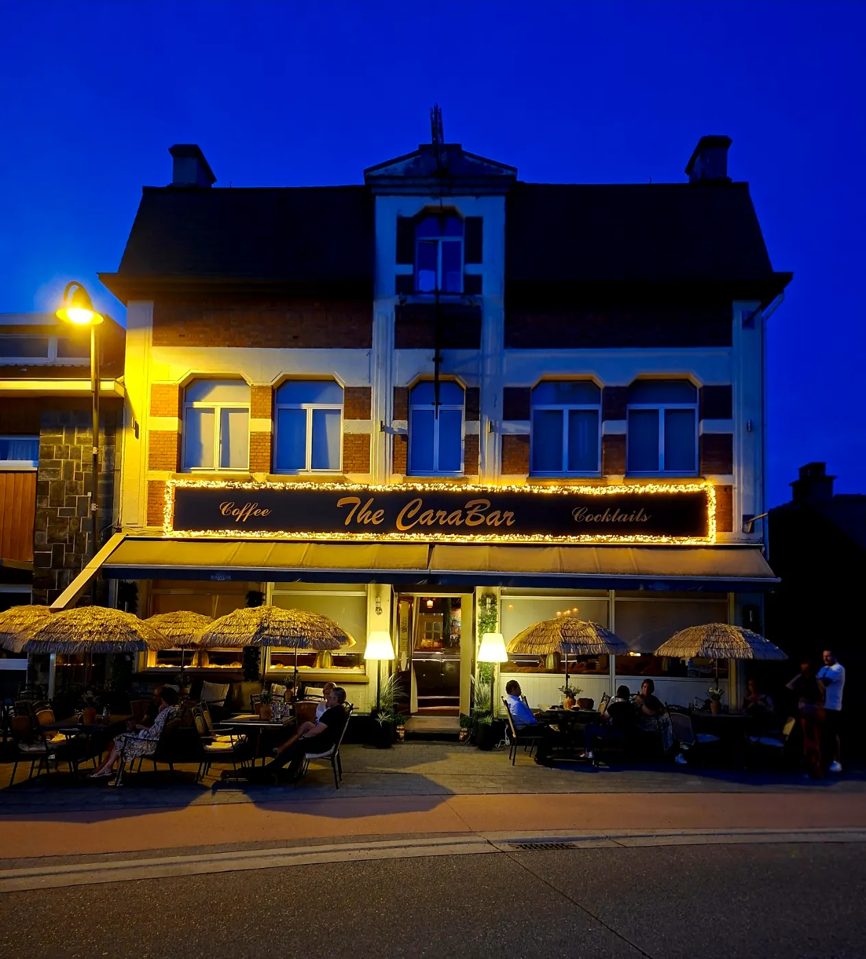 Cocktailbar in Zonhoven | Volledig instapklaar | Geschikt voor bijberoep — foto 1