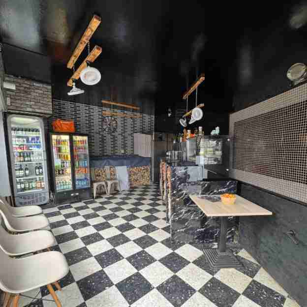 ACQUA & FARINA | Italiaanse houtovenpizzeria | Premiumwijk — foto 1