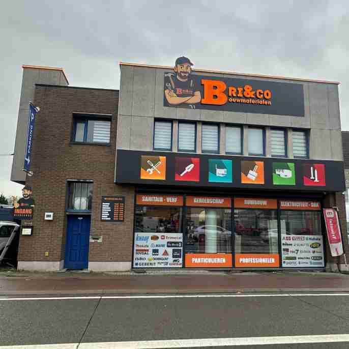 Bouwmarkt BRI&CO | 2000 m² | Showroom en stock
