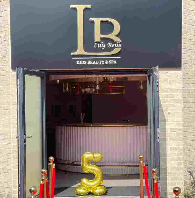 Kids Beauty Spa | Uniek concept | 300 m² instapklaar