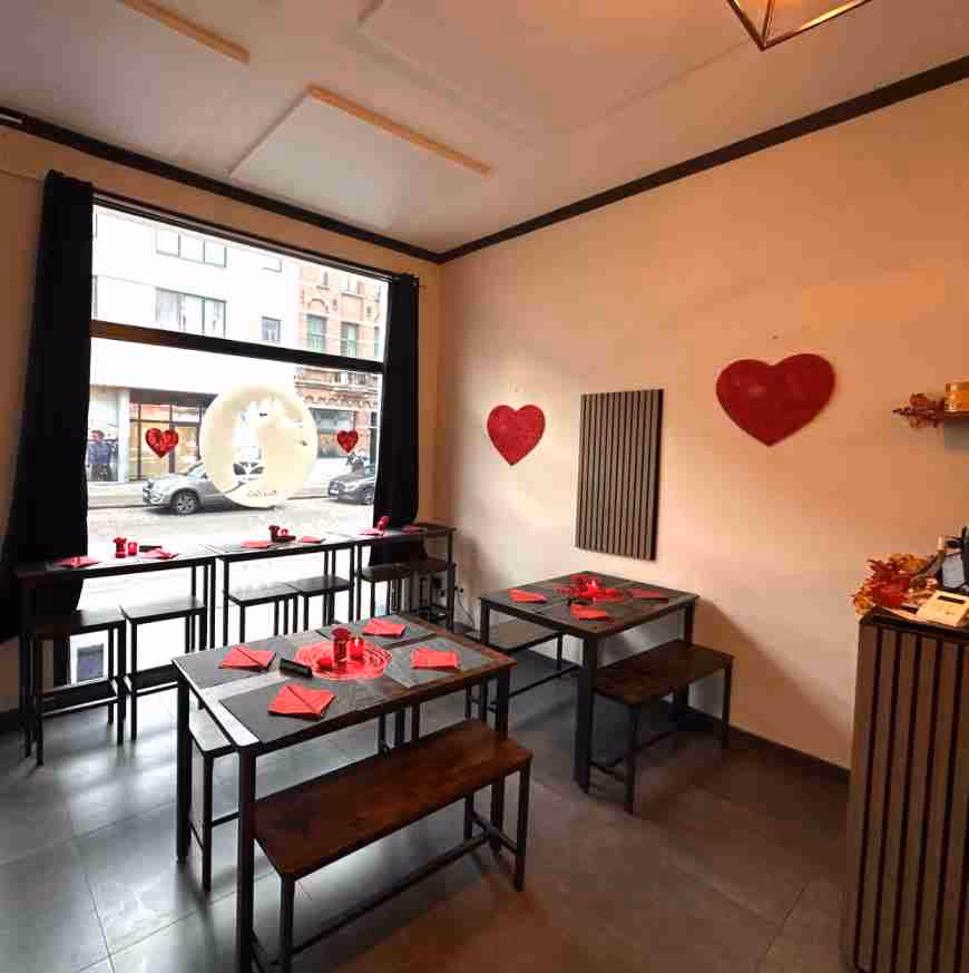 Pizzeria over te nemen | Nieuw materiaal, huur €925/maand