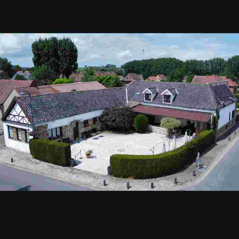 Uniek horecagebouw | Hotel, feestzaal & restaurant