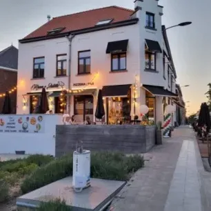 Italiaans restaurant over te nemen | 30 zitpl. + 80 terras — foto 1