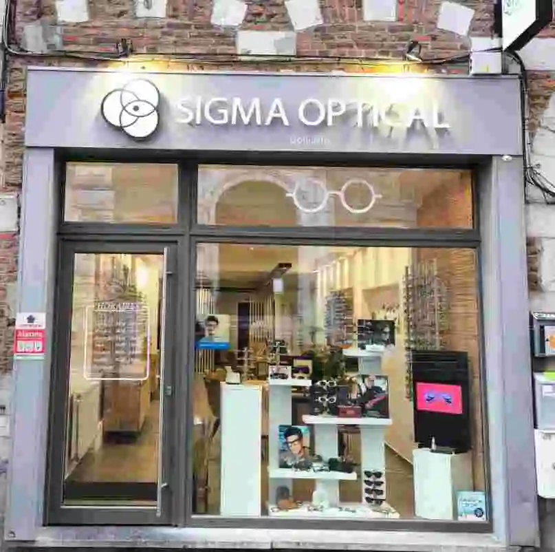 Optiekwinkel | Instapklaar, toplocatie Mons