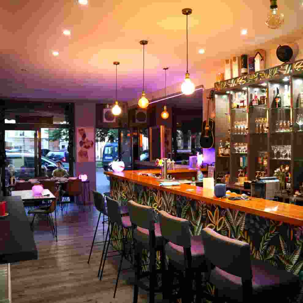 Bar-restaurant | Volledig gerenoveerd | Instapklaar