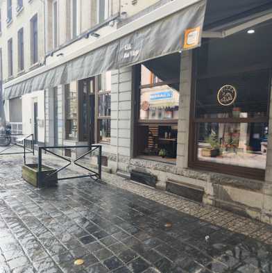 Pizzeria | Hout-gasoven, trouwe klanten