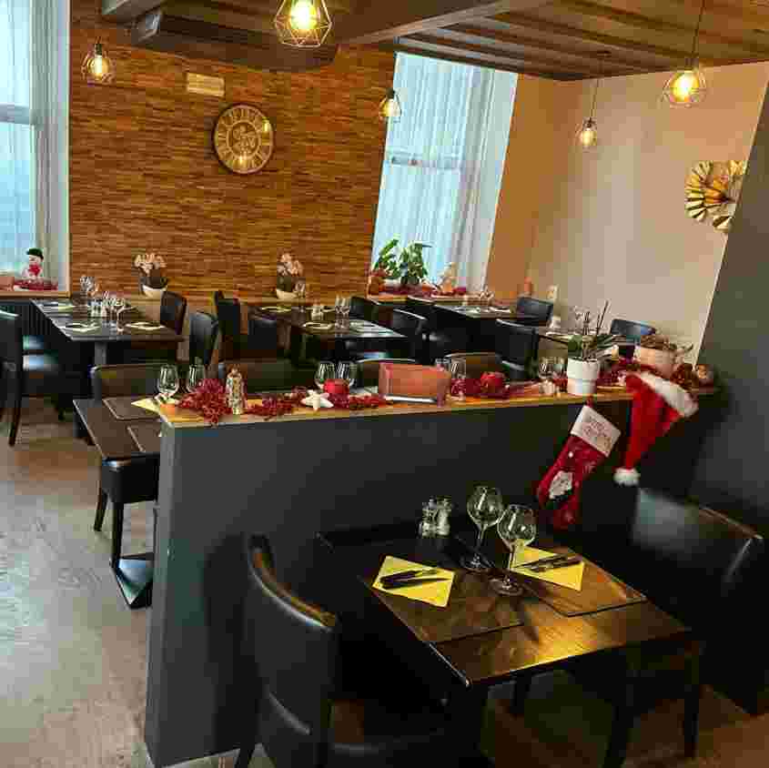 Restaurant aan de Maas te koop | 50+ zitplaatsen, 4 ruimtes — foto 1
