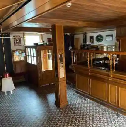 Taverne-café | Zalen, woning & tuin | Sint-Pieters-Leeuw