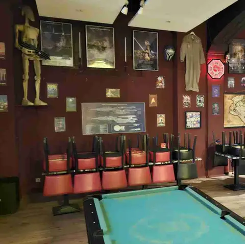 Gerenoveerde horeca | Bar, podium, kelder | 200 m² Centrum