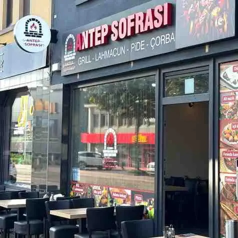 Restaurant | Steenoven & 3 m barbecue | 60 zitplaatsen