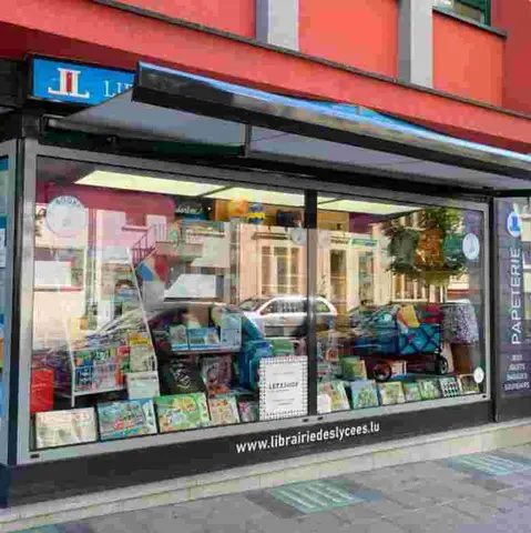 Boek- en kantoorwinkel te koop | Toplocatie | Sterke omzet