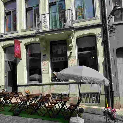 Handelspand horeca | 10 m van de Grote Markt | Top zichtbaarheid